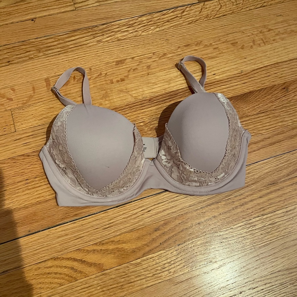 Soma Lace Accent Bra in Soft Beige